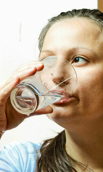 The risk factors associated with dehydration